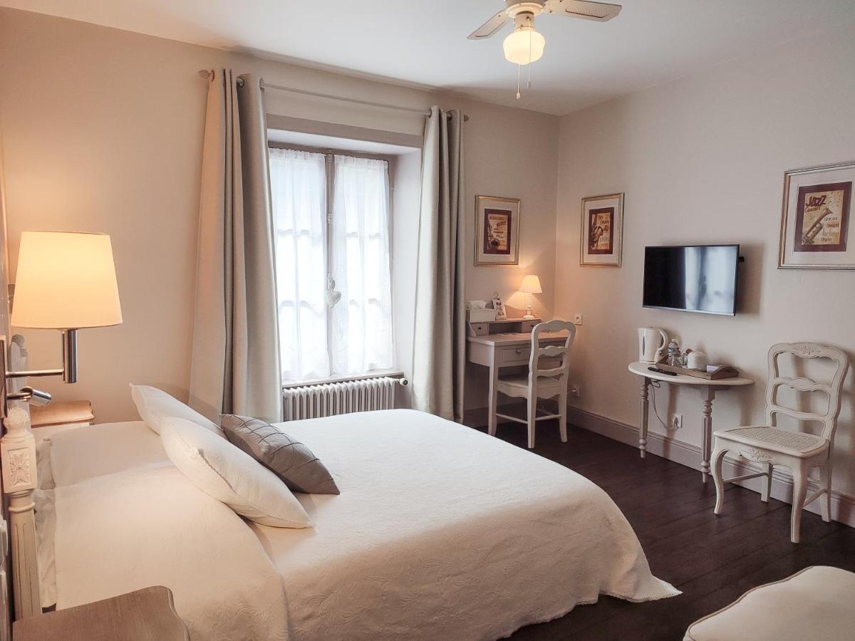 Chambres D'Hotes Le 1900 Val-Couesnon Eksteriør billede