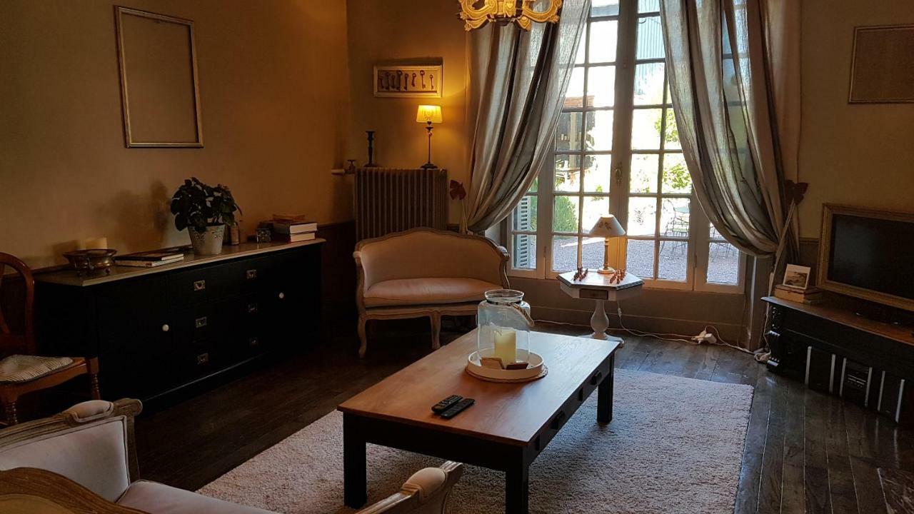 Chambres D'Hotes Le 1900 Val-Couesnon Eksteriør billede